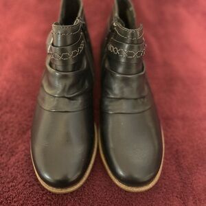 Women’s Black Leather Ankle Boots